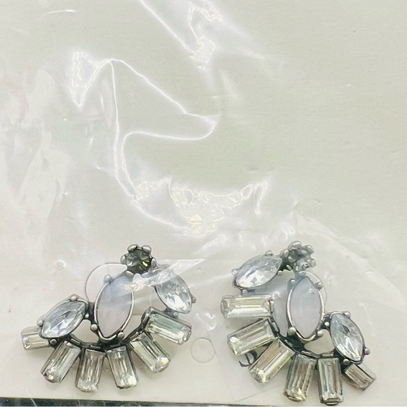 NWT Banana Republic Opal Fan Silver Art Deco Crystal Baguette Earrings - Picture 9 of 10
